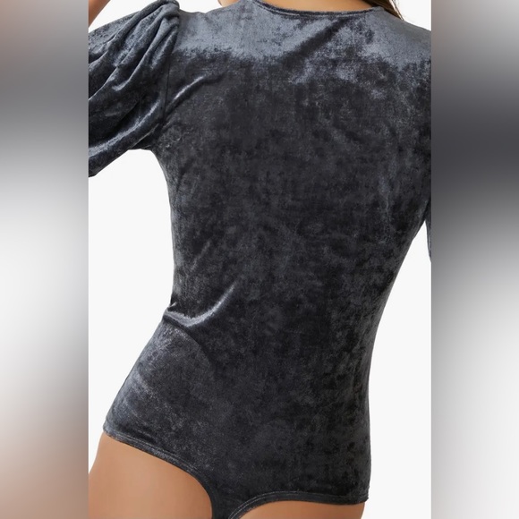 NWT Free People “ Don’t you Wish” crushed velvet bodysuit in Sunflower Size XL - Picture 6 of 10